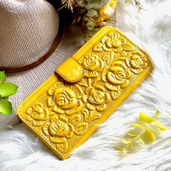 Stylish wallets for women hotsell