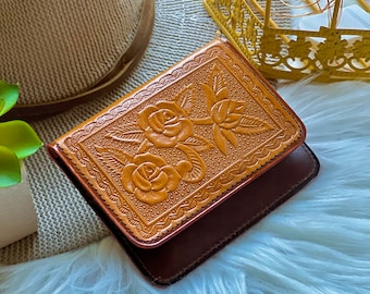 Small minimalist wallet womens • wallet women• small wallet • leather gifts • personalized gifts