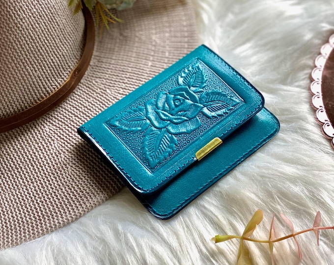 Small Leather Wallet for Women | Handmade Coin Purse & Credit Card Holder | Perfect Gift for Her