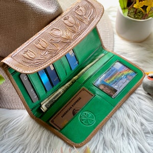 Tulips leather women's wallets floral wallets for women gifts for mom personalized wallet women Tan-Green