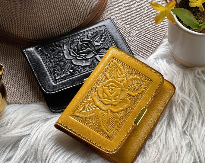 Handmade Rose Embossed Small Leather Wallet for Women: Minimalist Vintage Style