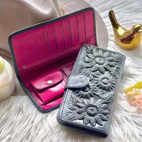 Sunflower Floral Leather Wallet for Women • Personalized Gift for Her