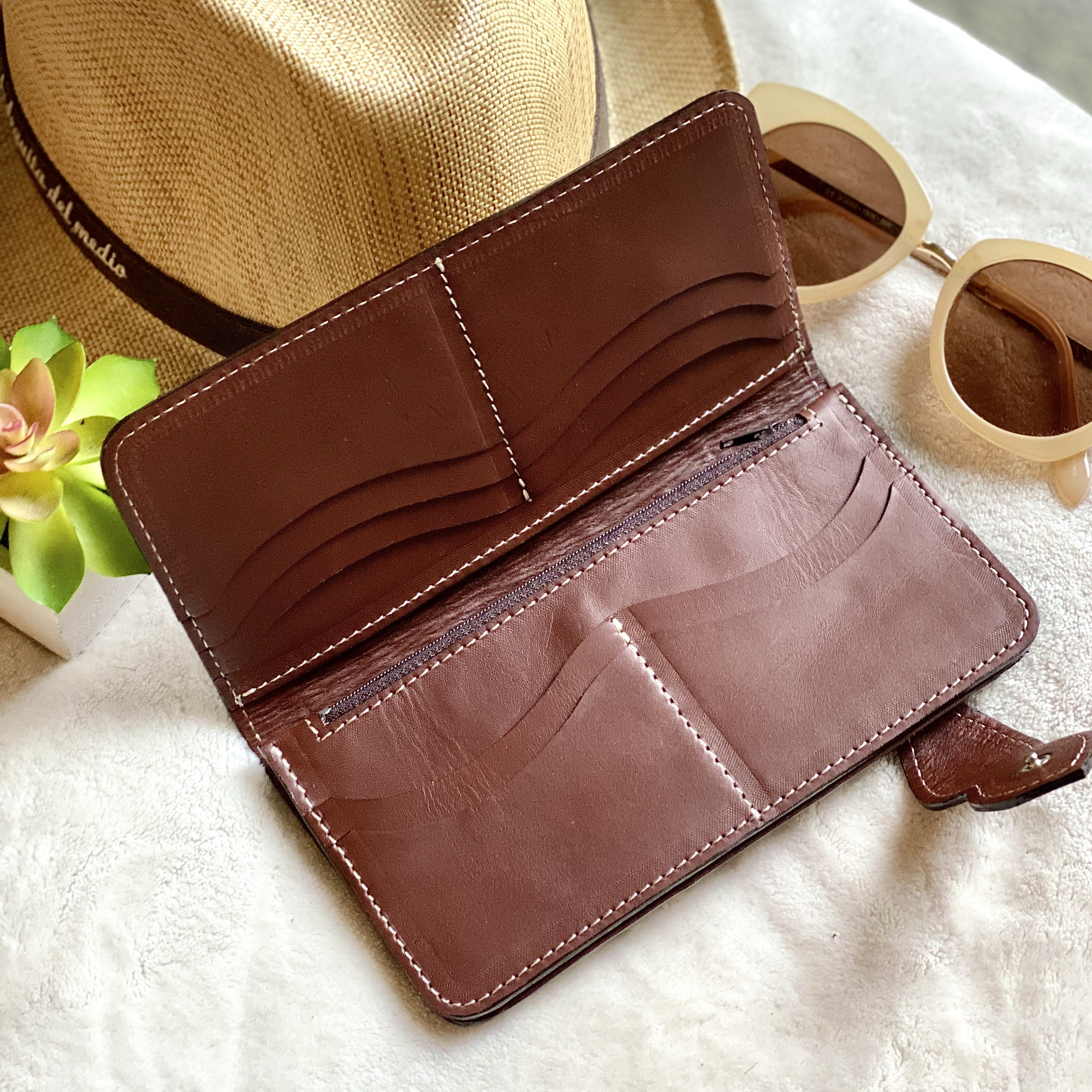 Handmade Tooled leather woman wallet Woman wallet leather Gift for