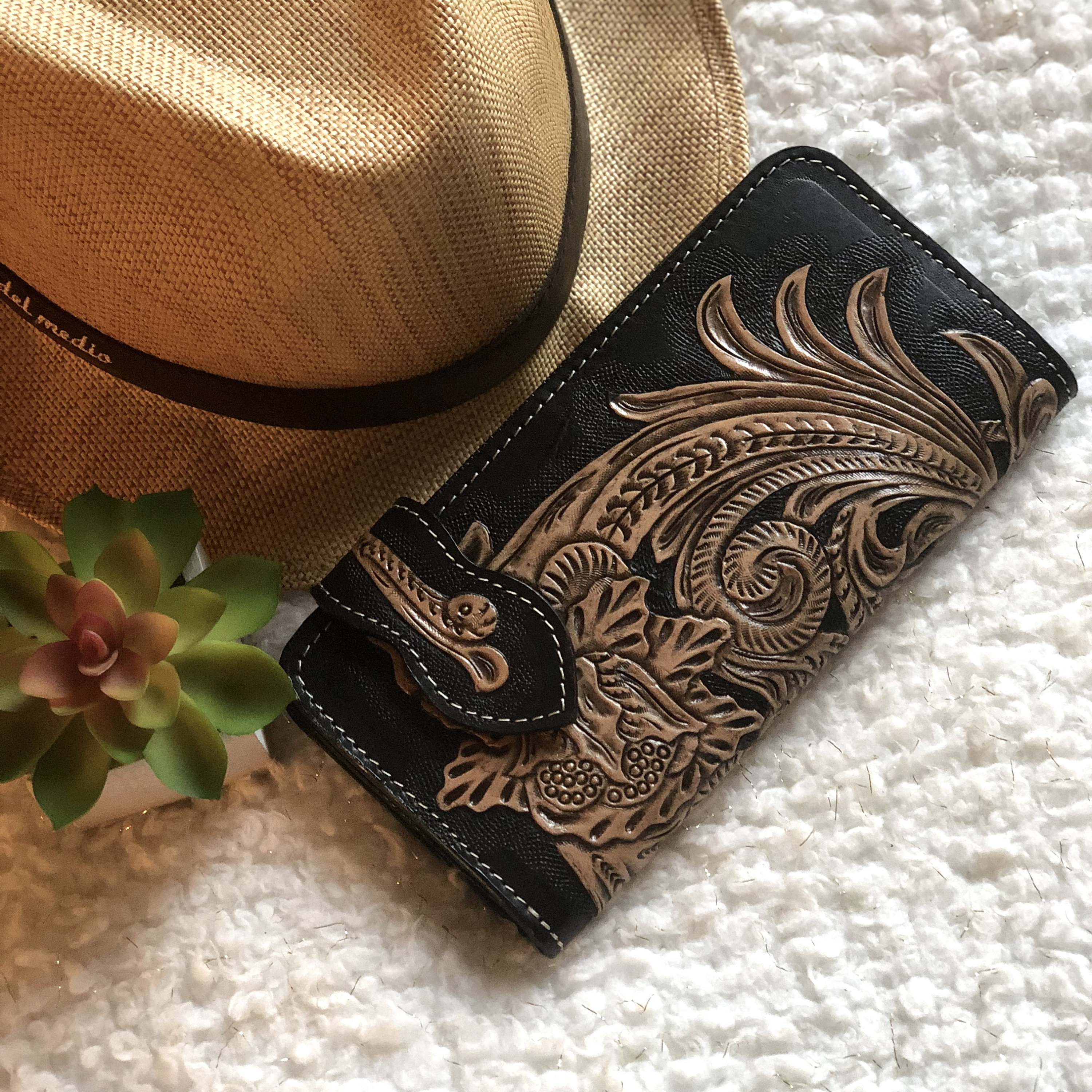 Tooled Leather Wallet*Leather Wallet*Leather Woman Wallet*Flowers