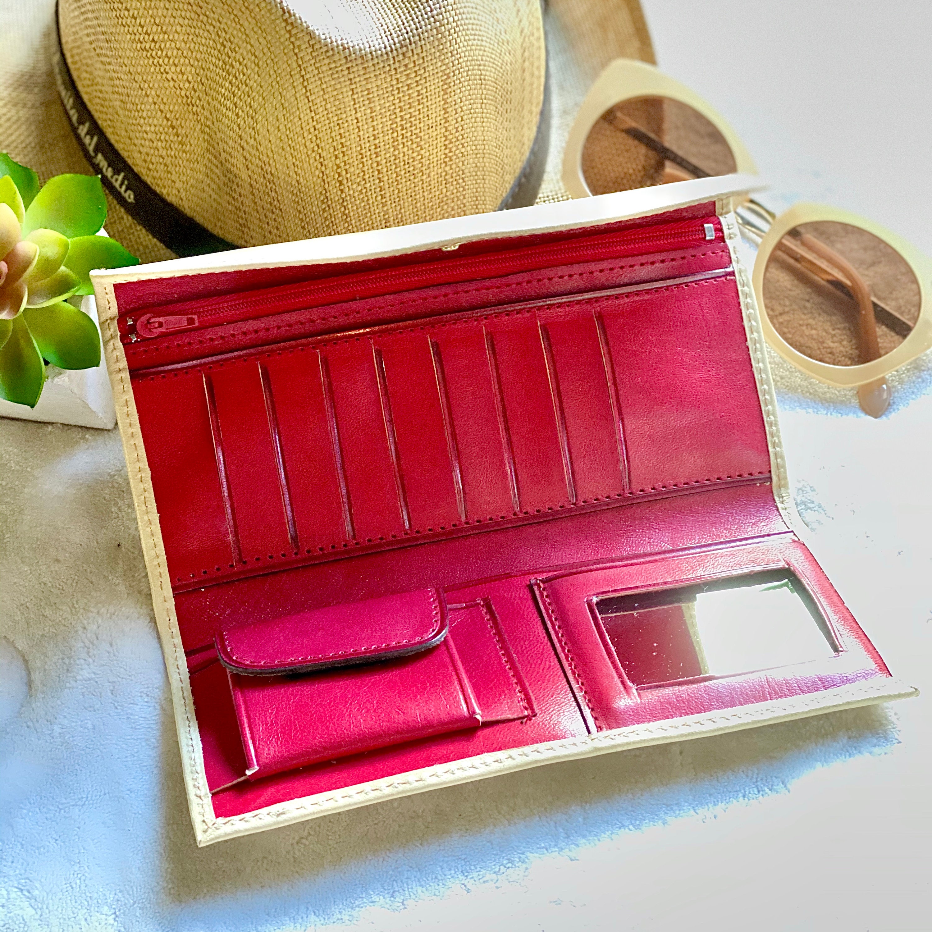 Leather credit card wallet Women's wallet Leather accessories