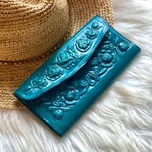 Handmade roses wallet • Floral wallet • leather wallets for women • women's leather wallet • gift for her • birthday gift