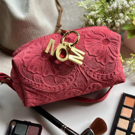 Personalized Leather Makeup Bag for Mom: Floral Sustainable Zipper Pouch