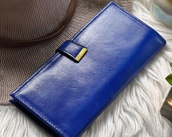 Slim Leather Bifold Wallet for Women • Personalized Minimalist Wallet • Vintage Style Custom Gift
