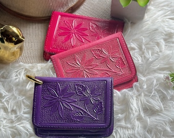 Small leather wallets for women • Daisies women's wallets  • gift for her