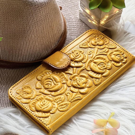 Handmade Embossed Rose Leather Wallet for Women • Personalized Floral Bifold • Romantic Gift for Her