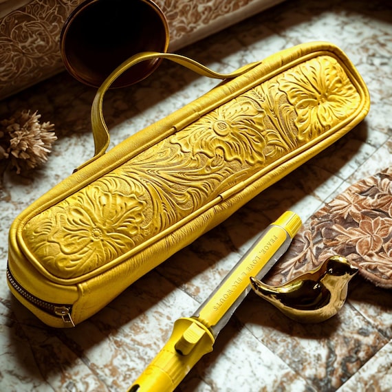 Heat Resistant Curling Iron Case ,  Leather Hot Tool Travel Case, Flat Iron Holder, Dyson Airwrap Organizer