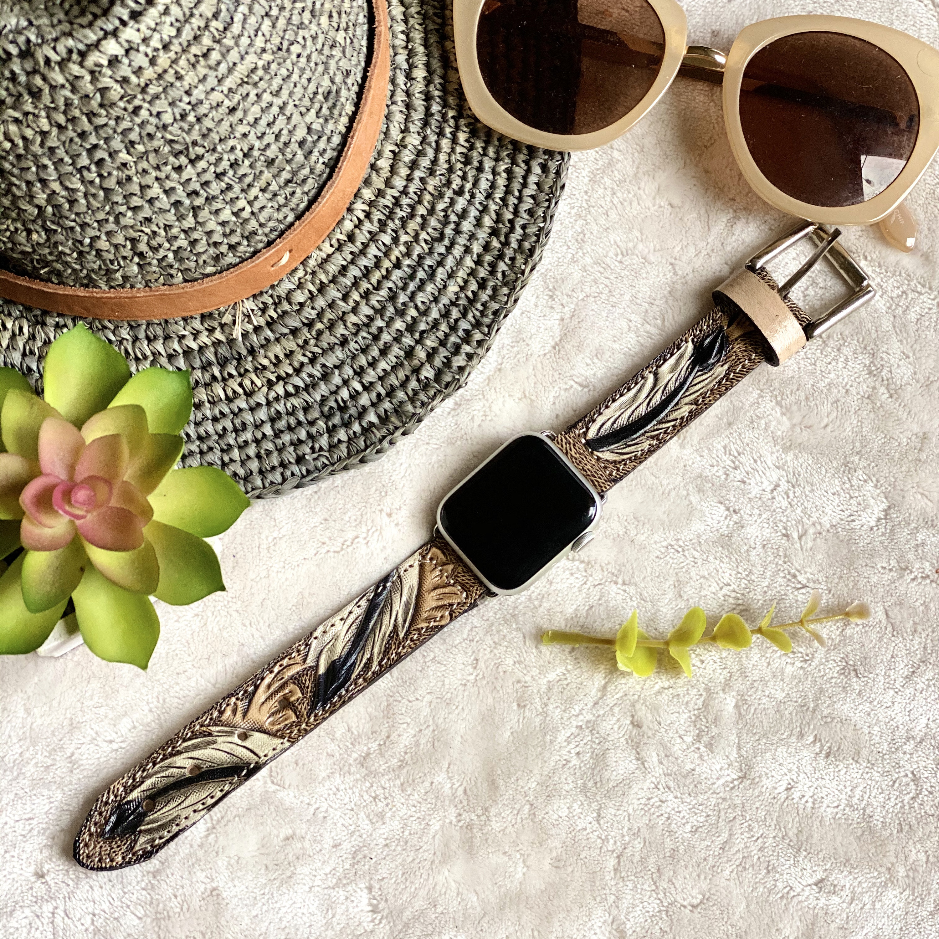 Handmade Tooled Apple Watch Band / Leather watch band. / Apple Watch 38 mm / western leather