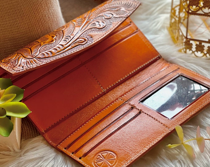 Authentic leather woman wallet • woman leather wallet • Gifts for her  leather gifts for her