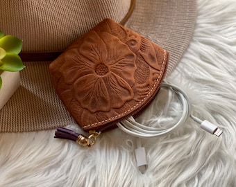 Embossed leather Small Bag • Makeup pouch for purse • Small cosmetic bag • pouch for purse • Coin purse woman