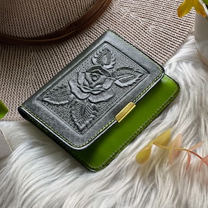 Small Leather Wallet for Women • Minimalist Embossed Rose Design • Personalized Gift for Mom or Anniversary