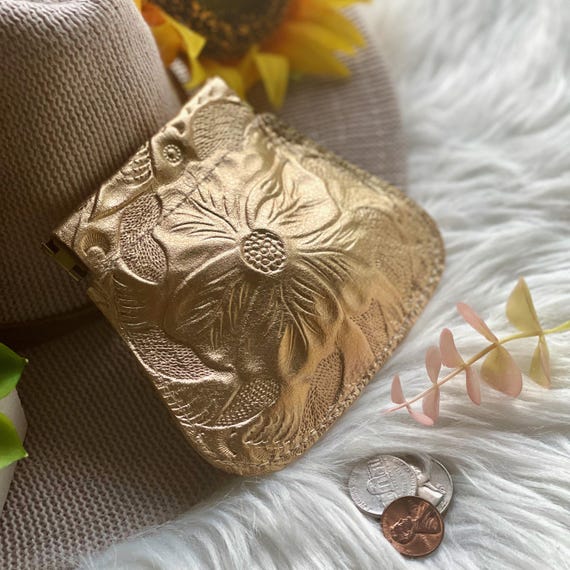 Floral Embossed Leather Squeeze Coin Purse: Handmade Vintage Pouch