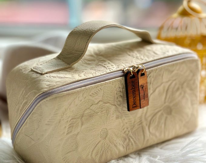 Floral Makeup Bag • Custom Makeup Bag • Monogram Makeup Bag • Personalized Makeup Bag