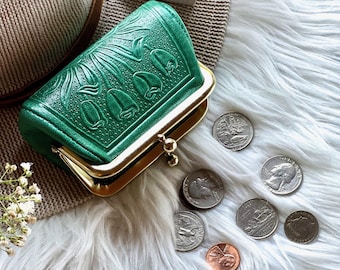 Vintage Style Leather Coin Purse: Handmade Kiss Lock Clasp
