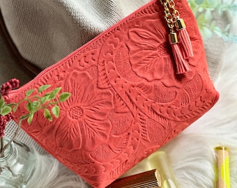 Embossed Floral Leather Makeup Bag: Personalized Cosmetic Pouch
