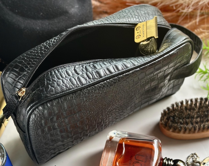 Personalized Leather Dopp Kit • Handmade Men’s Toiletry Bag • Custom Travel Case • Monogrammed Grooming Gift • Boyfriend Gift Idea