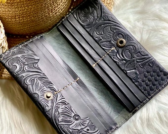 Woman Wallet • Leather Wallet • Tooled leather Wallet •  Wallet leather • Gift for woman