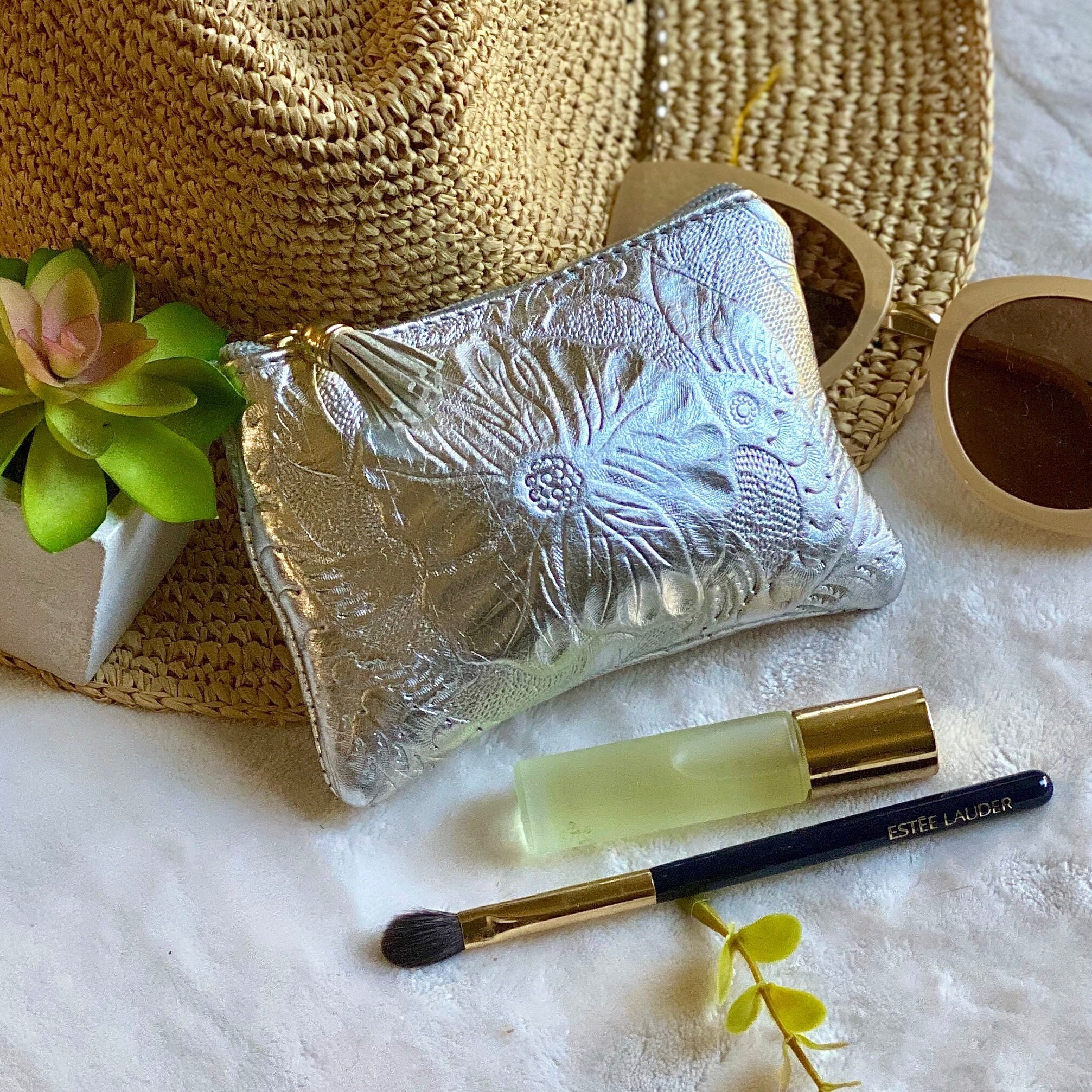 Small leather makeup bag for purse • small cosmetic bag • woman zipper