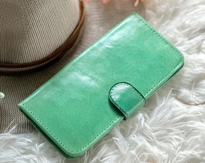 Women's Leather Wallet  • Slim, Cute & Personalized Bifold Wallet for Her  • personalized gifts
