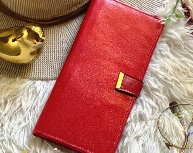 Minimalist handmade leather women's wallets •   slim wallets for women • anniversary gifts