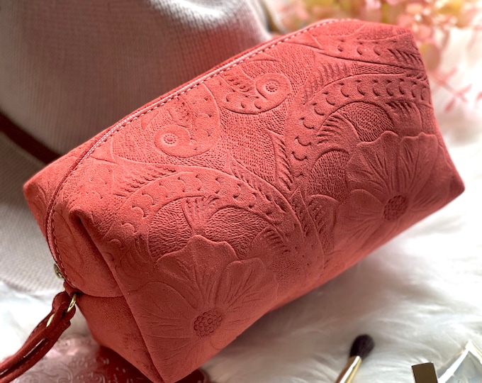 Leather Makeup Bag • Women's Toiletry Bag • Cosmetic Bag • Gifts for Her