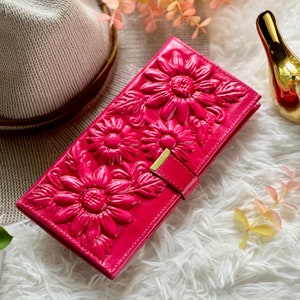 Leather wallets for women •  personalized wallets • floral wallets • sunflowers gifts