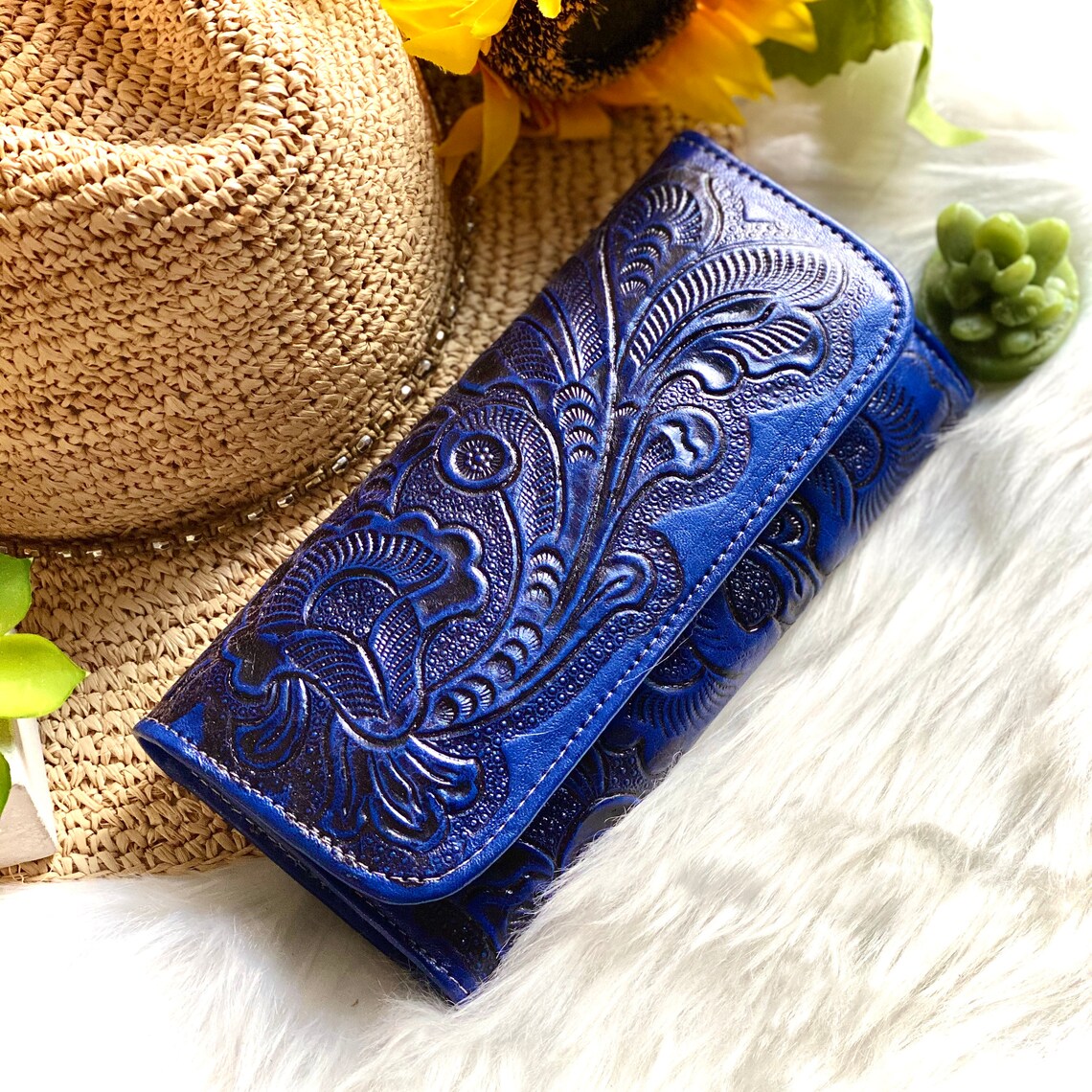 Handcrafted leather wallets for women Women's long wallet | Etsy