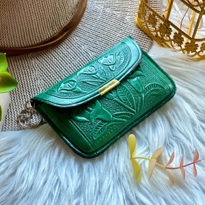 green leather key ring small wallet - Vintage Style leather key ring coin purse • Key pouch • Key ring wallet • small wallet • gifts for women