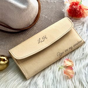 Personalized Handmade Leather Wallets for Women | Sustainable & Stylish Gifts for Her