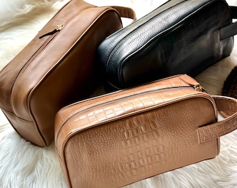 Mens Toiletry Bag Personalized • Leather Toiletry Bag • Travel Bag • Anniversary gift