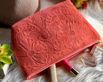 Handmade leather makeup bags • Cosmetic Bags • Gifts for her • Bridesmaid gifts