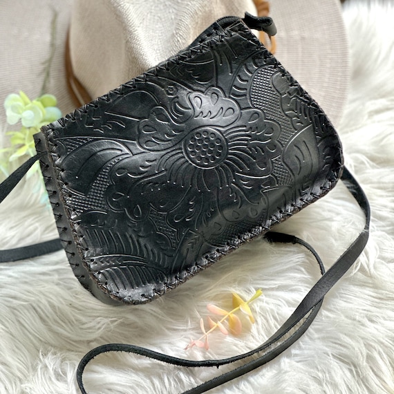 Handmade Floral Leather Crossbody Bag for Women: Boho Purse