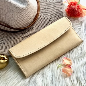 Handmade Cute Authentic Leather Wallets for Women • Women's Engraved Gifts  • Personalized Slim Clutch  Cash and Card Holder