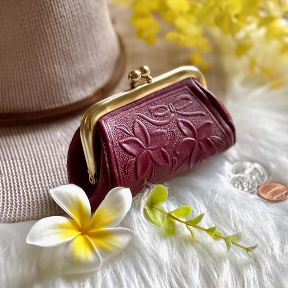 Handmade Leather Coin Purse: Vintage Kiss-Lock Clasp change purse , Floral Pouch