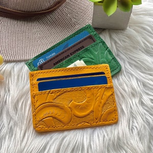 Carved sustainable leather credit card holder women • women's card holder • cards wallets for women • cute wallets • gifts for her
