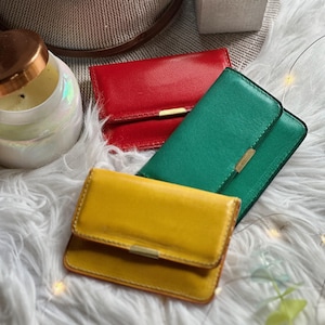 Cartera de cuero hecha a mano para mujer • Cartera pequeña de estilo minimalista con espejo • Regalo para ella