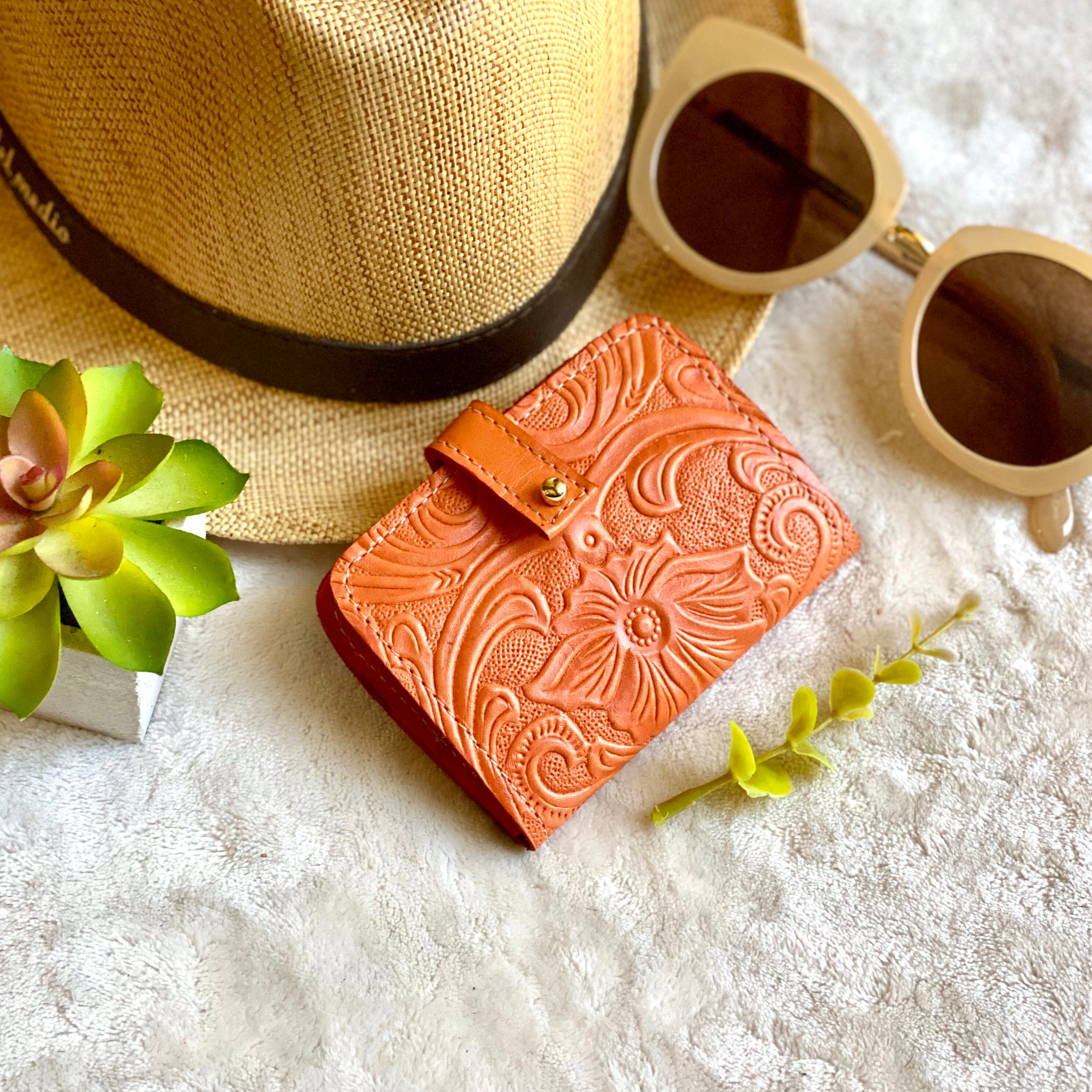 Best Wallets For Small Purses Women Literacy Basics