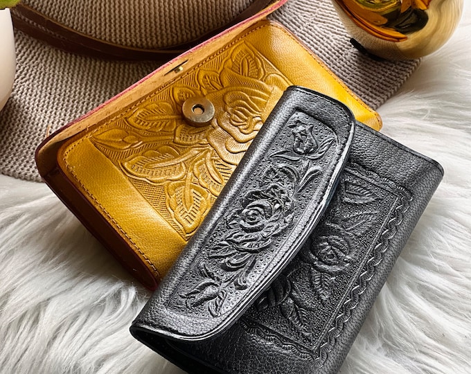 Handcrafted Small Leather Wallet for Women – Personalized Gifts for Her & Mom