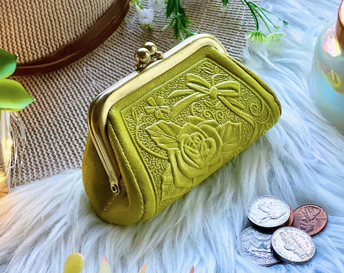 Vintage Style Rose Leather Kiss-lock Coin Purse •  Handmade Change Purse