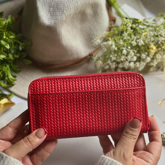 Handmade Zipper Leather Women's Clutch •  Engraved Wallets for Women