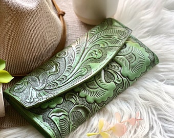 Leather women wallets • personalized wallets for women • Gifts for her • Leather Anniversary gifts