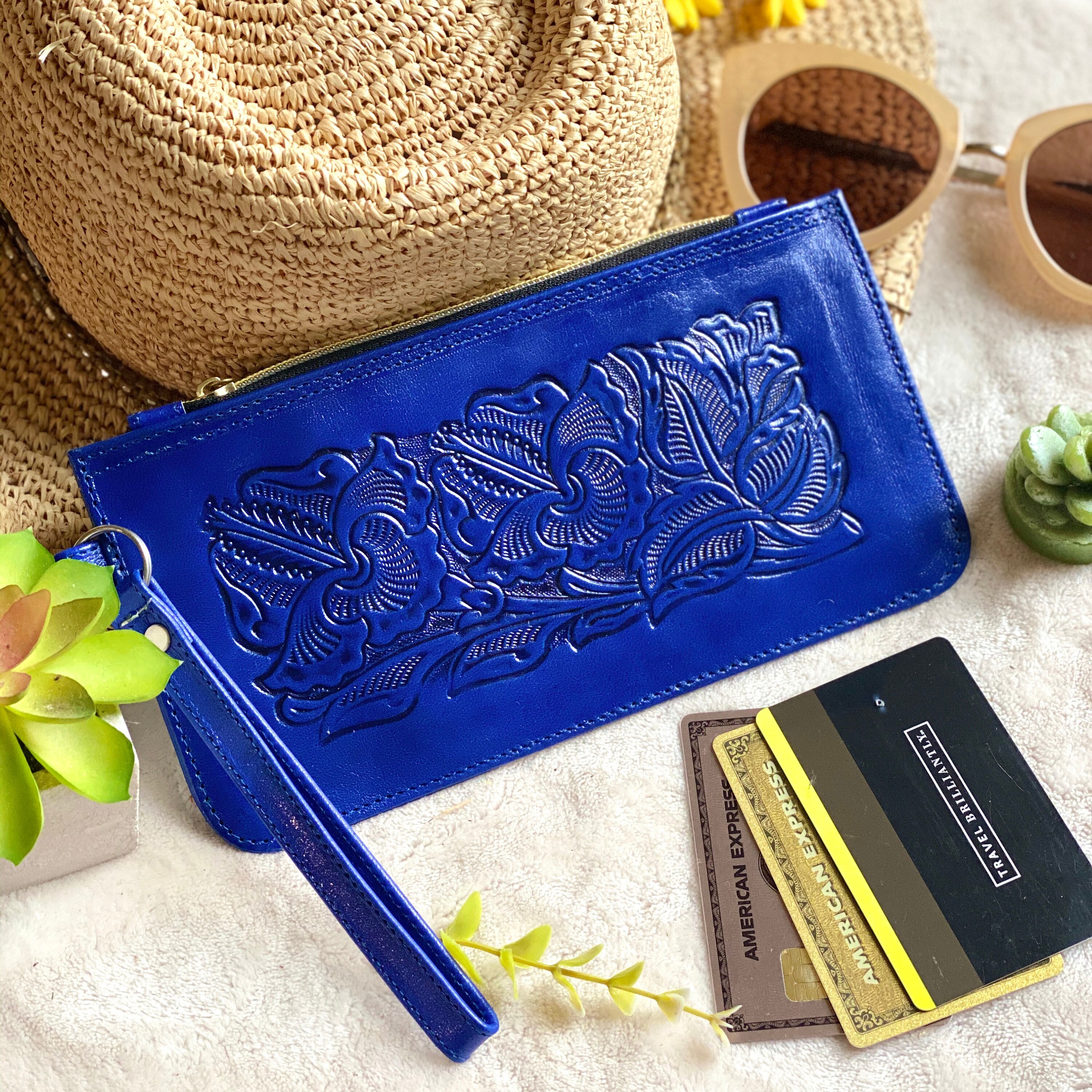 designer wristlet clutch