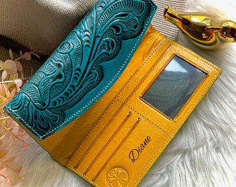 Handmade leather wallets for women • Meaningful gifts • christian gift