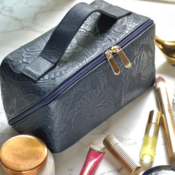 Handcrafted Leather Makeup Bag • Personalized Cosmetic Organizer • Women’s Travel Toiletry Bag