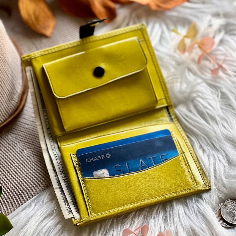 Small Leather Bifold Wallet Leather Women's Wallets Etsy