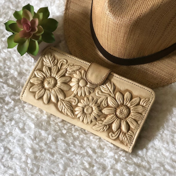 Embossed Sunflower Small Leather Wallet: Handmade Women's Bifold Credit Card Organizer
